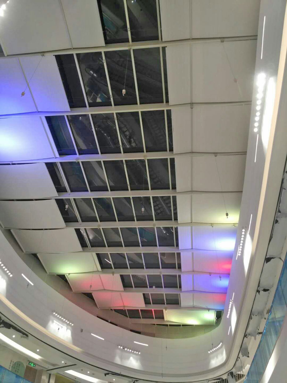 上海龙湖北城天街电动遮阳帘项目2